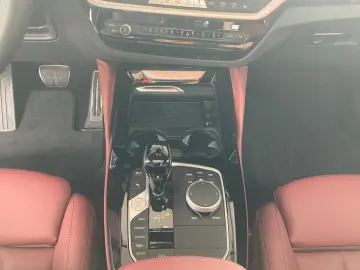 BMW X4 xDrive30d M Sport el.Sitze Leder ROT Pano AHK