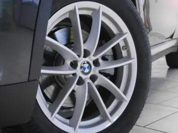 BMW X4 xDrive 20i~DAB CarPlay AdaptiveLED Ambiente