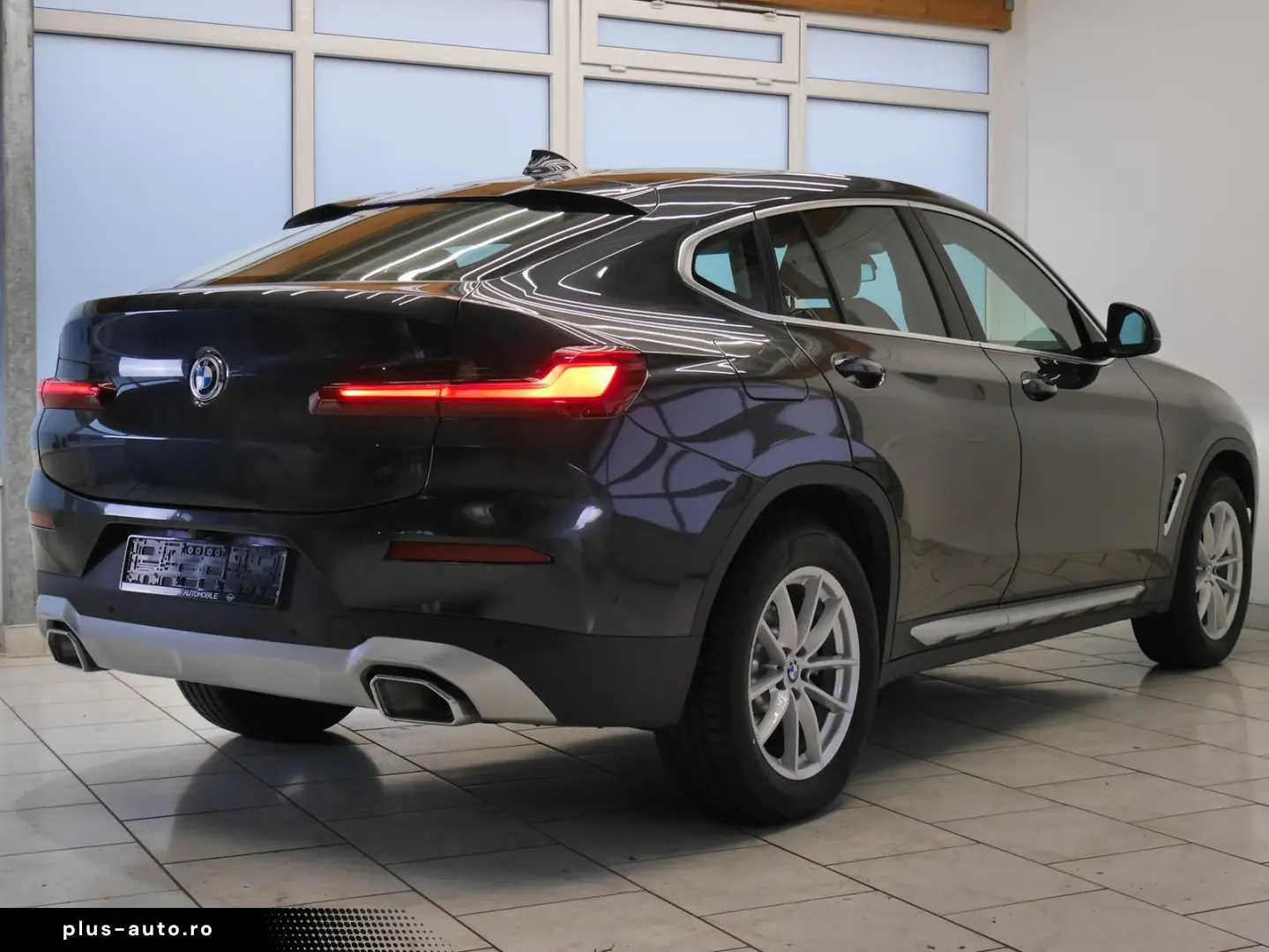 BMW X4 xDrive 20i~DAB CarPlay AdaptiveLED Ambiente
