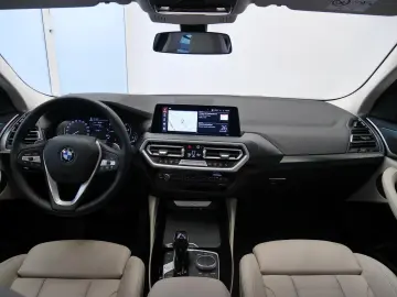 BMW X4 xDrive 20i~DAB CarPlay AdaptiveLED Ambiente