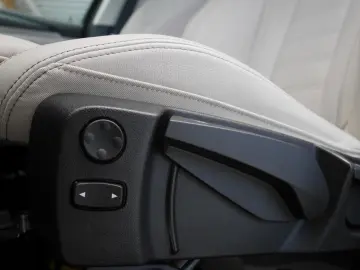 BMW X4 xDrive 20i~DAB CarPlay AdaptiveLED Ambiente