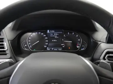 BMW X4 xDrive 20i~DAB CarPlay AdaptiveLED Ambiente