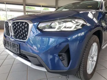 BMW X4 20i xDrive KAMERA LED ADAPT. DAB HIFI