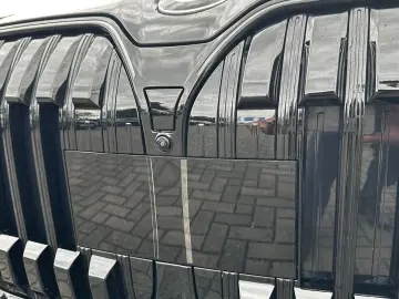 BMW 740d xDrive M SPORTPAKET PRO AHZV Innovationspak