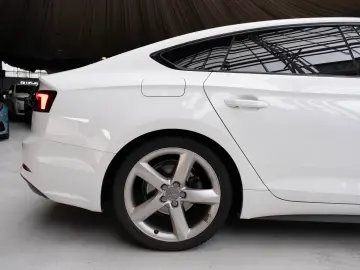 Audi A5 Sportback 2.0 TDI quattro S tronic