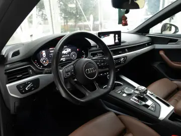 Audi A5 Sportback 2.0 TDI quattro S tronic