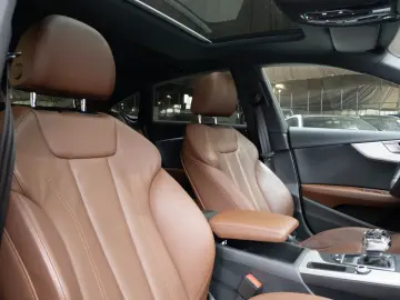 Audi A5 Sportback 2.0 TDI quattro S tronic