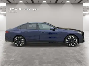 BMW 550e xDrive Limousine M Sport AHK Kamera LED