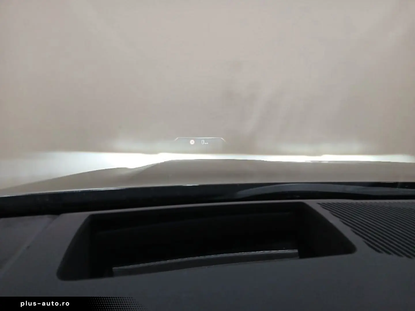 BMW 520xd Lim. ACC AHK PANO HuD 360 view B&W Memory