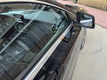 Mercedes-Benz CLA 220