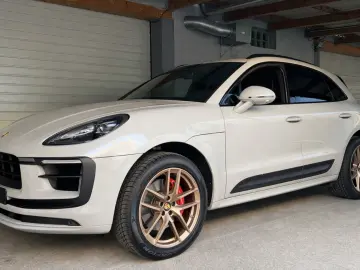 PORSCHE Porsche Macan S