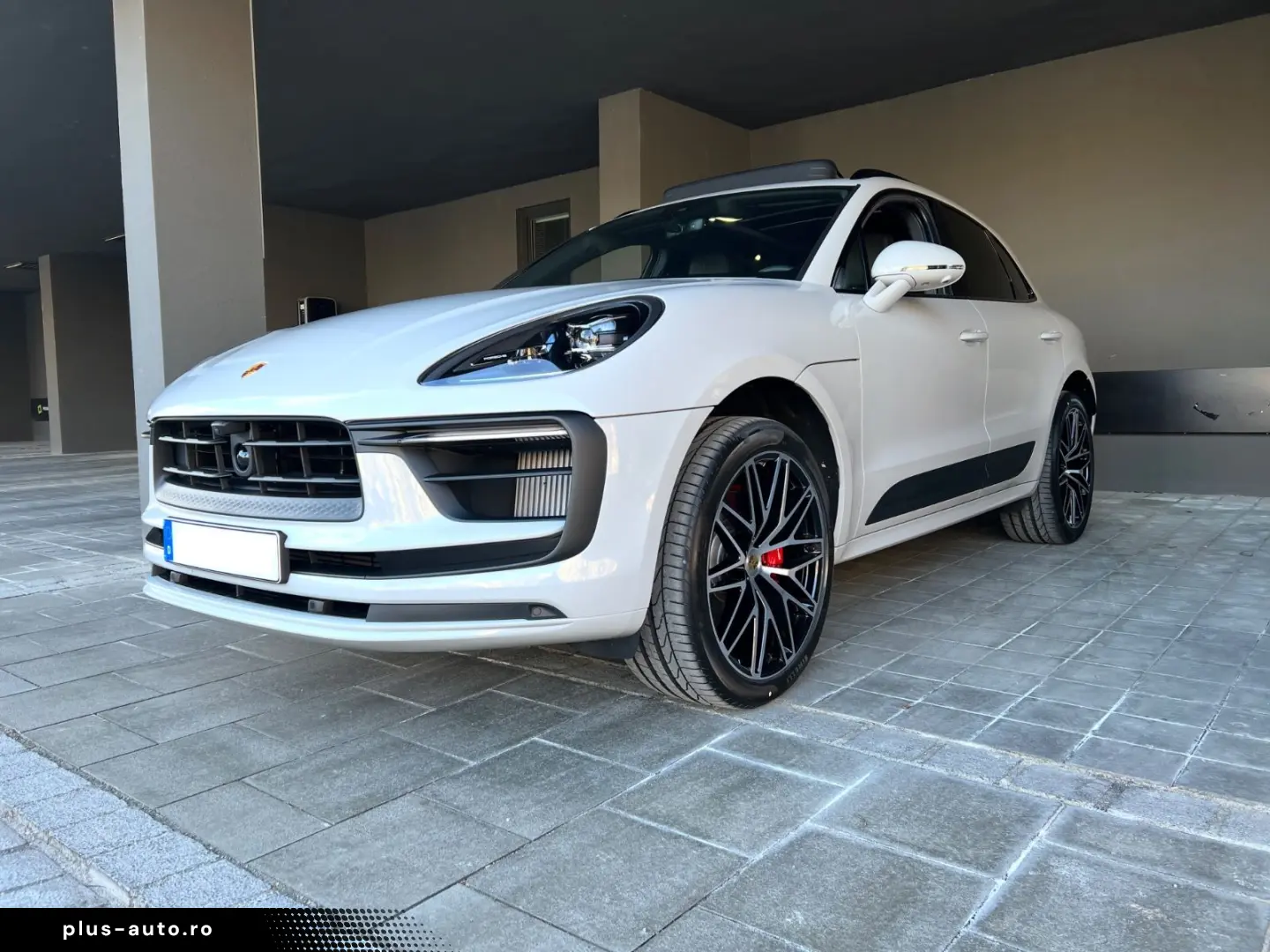 PORSCHE Porsche Macan S