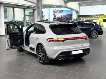 PORSCHE Porsche Macan S