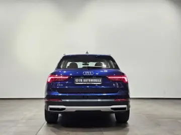 AUDI Q3 35 TFSI Sport