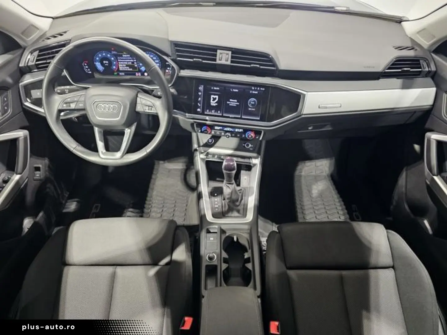 AUDI Q3 35 TFSI Sport