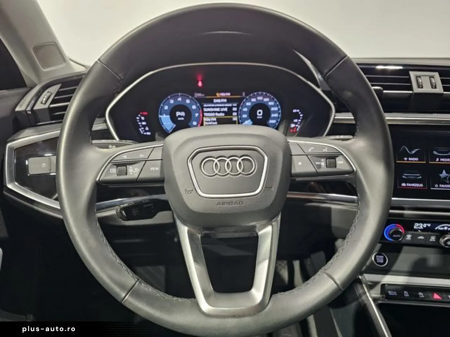 AUDI Q3 35 TFSI Sport