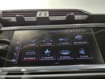 AUDI Q3 35 TFSI Sport