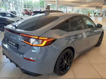 HONDA Civic e HEV 2.0 i-MMD Hybrid Sport