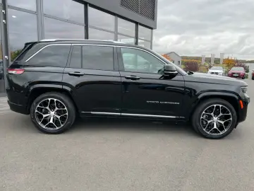 JEEP Grand Cherokee Summit Reserve Plug-In-Hybrid