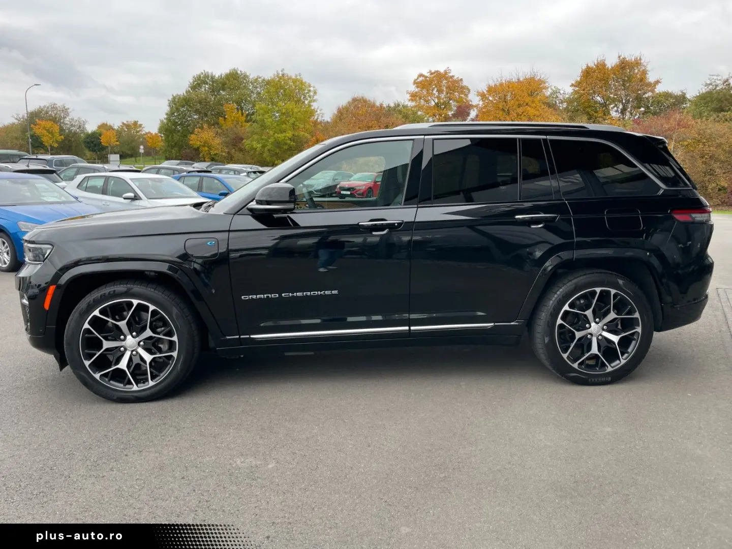 JEEP Grand Cherokee Summit Reserve Plug-In-Hybrid