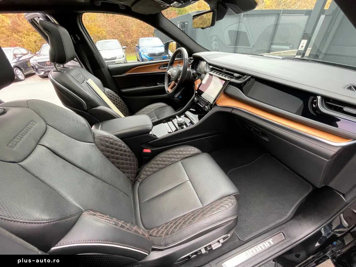 JEEP Grand Cherokee Summit Reserve Plug-In-Hybrid