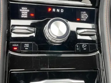 JEEP Grand Cherokee Summit Reserve Plug-In-Hybrid