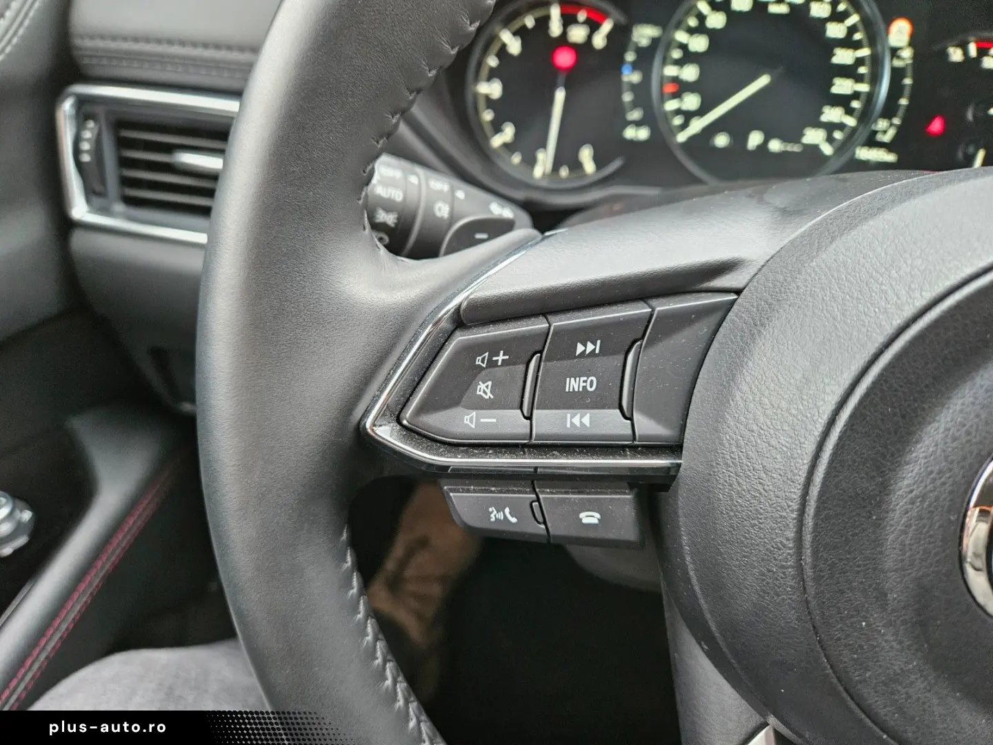 MAZDA CX-5 2.2d Aut. SKYACTIVE LED  Leder  BOSE