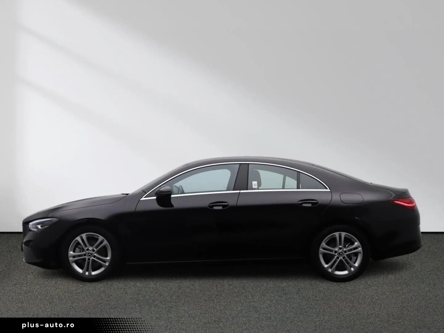 MERCEDES-BENZ CLA 180 Kamera Spiegel-Paket Sitzheizung MBUX