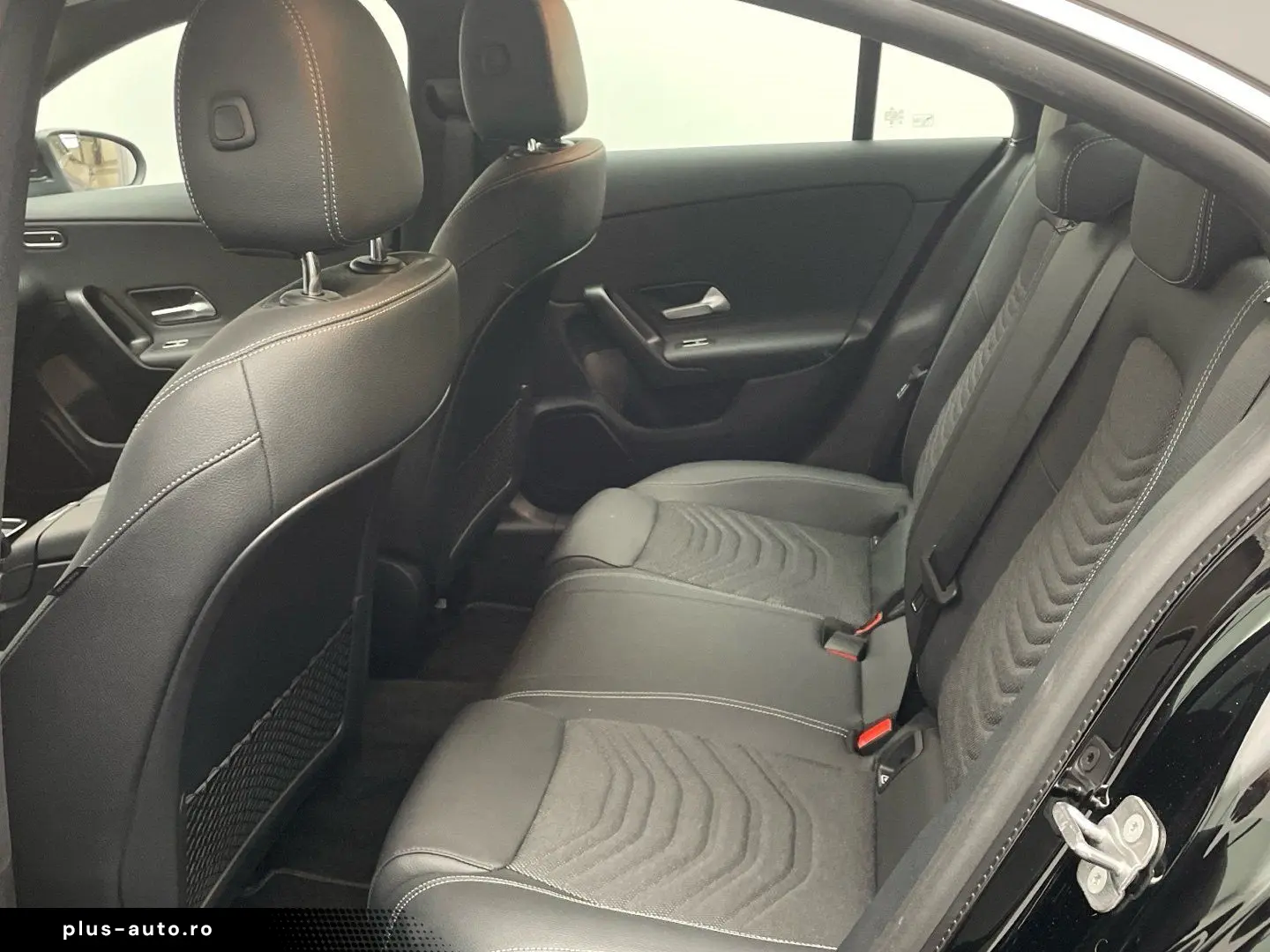 MERCEDES-BENZ CLA 180 Kamera Spiegel-Paket Sitzheizung MBUX