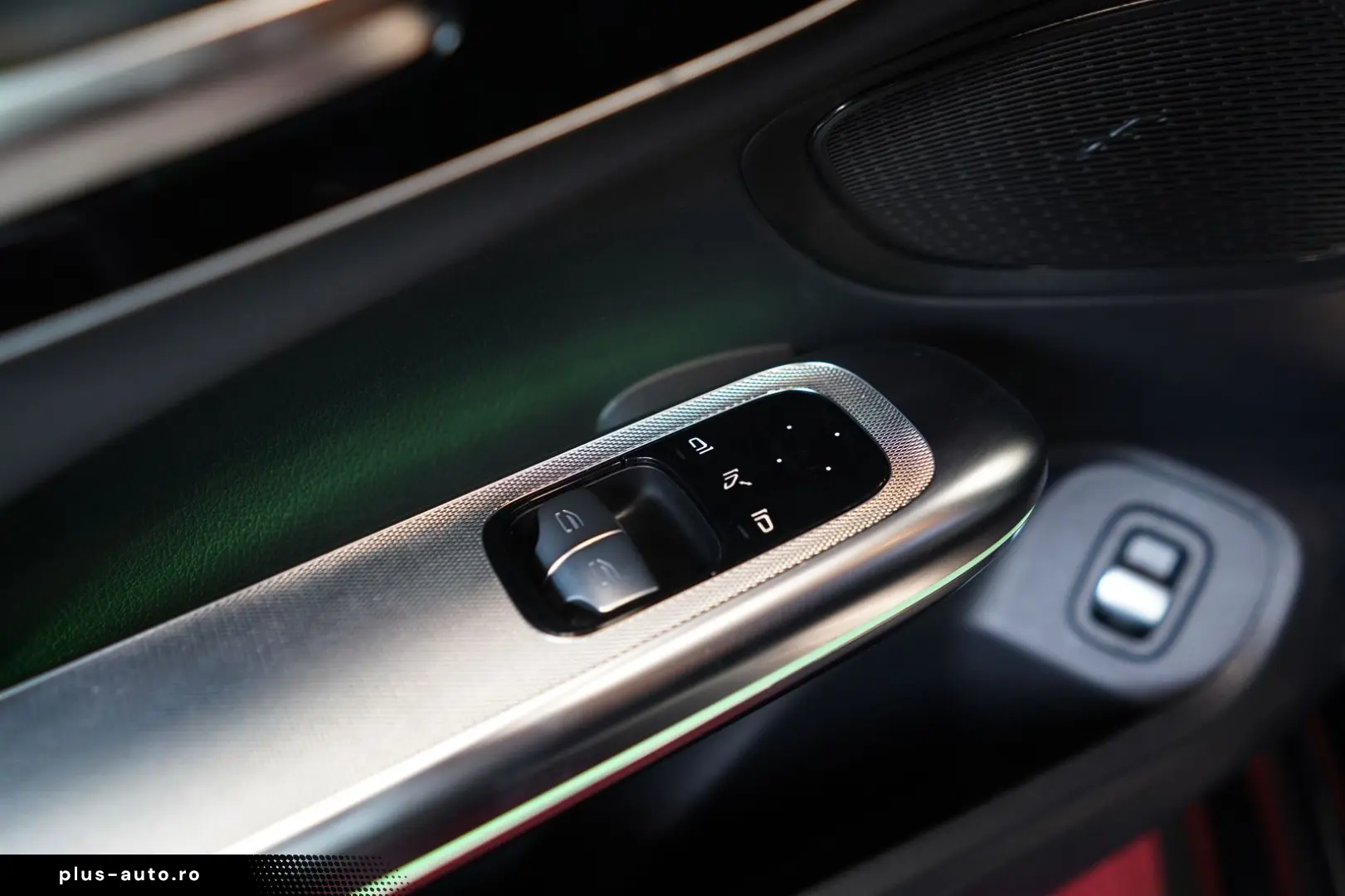 MERCEDES-BENZ CLE 200 AMG PANO WIDE TOTW MEMORY