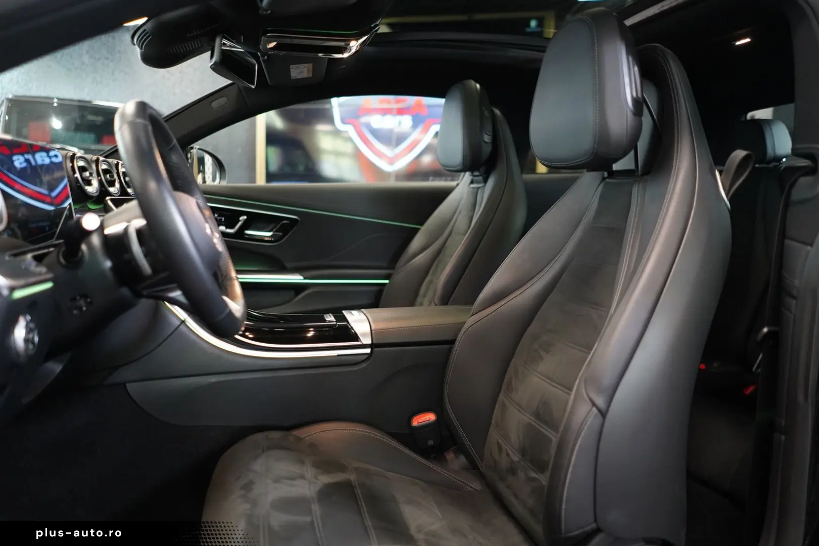 MERCEDES-BENZ CLE 200 AMG PANO WIDE TOTW MEMORY