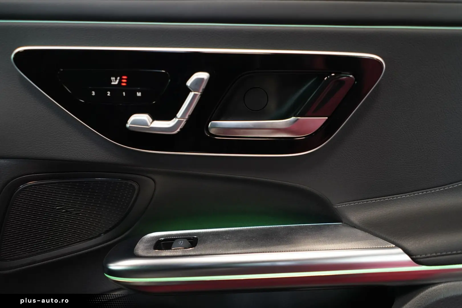 MERCEDES-BENZ CLE 200 AMG PANO WIDE TOTW MEMORY