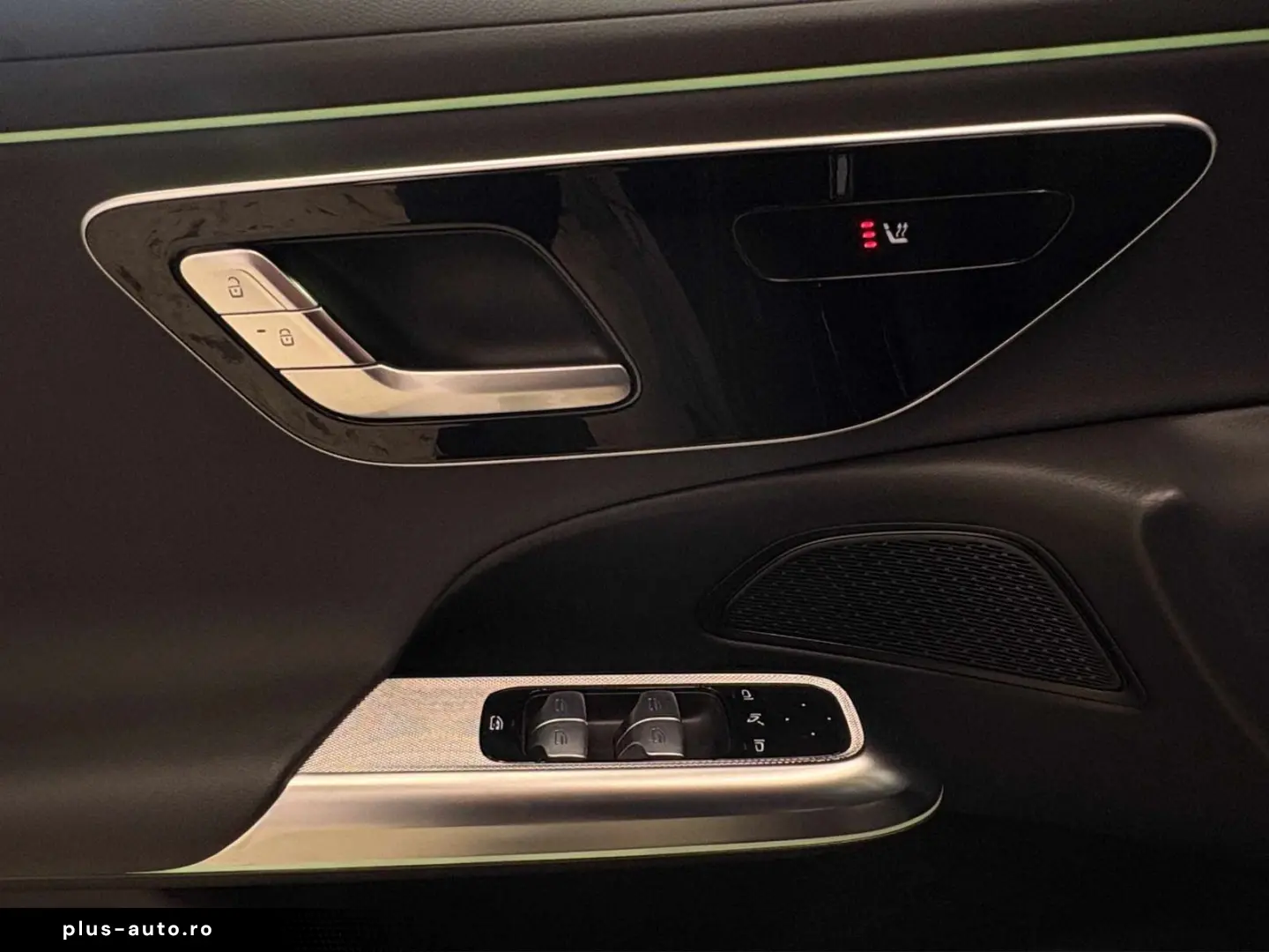 MERCEDES-BENZ E 200 T Avantgarde PANO-SHD 19 -LMR Wi&hellip;