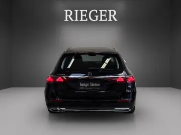 MERCEDES-BENZ E 200 T Avantgarde PANO-SHD 19 -LMR Wi&hellip;