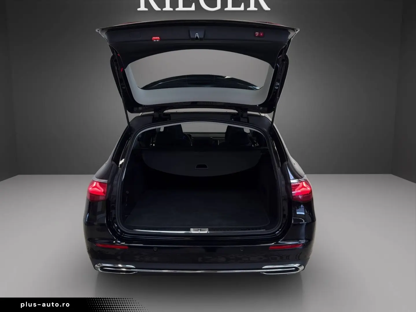 MERCEDES-BENZ E 200 T Avantgarde PANO-SHD 19 -LMR Wi&hellip;