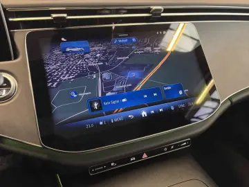 MERCEDES-BENZ E 200 T Avantgarde PANO-SHD 19 -LMR Wi&hellip;