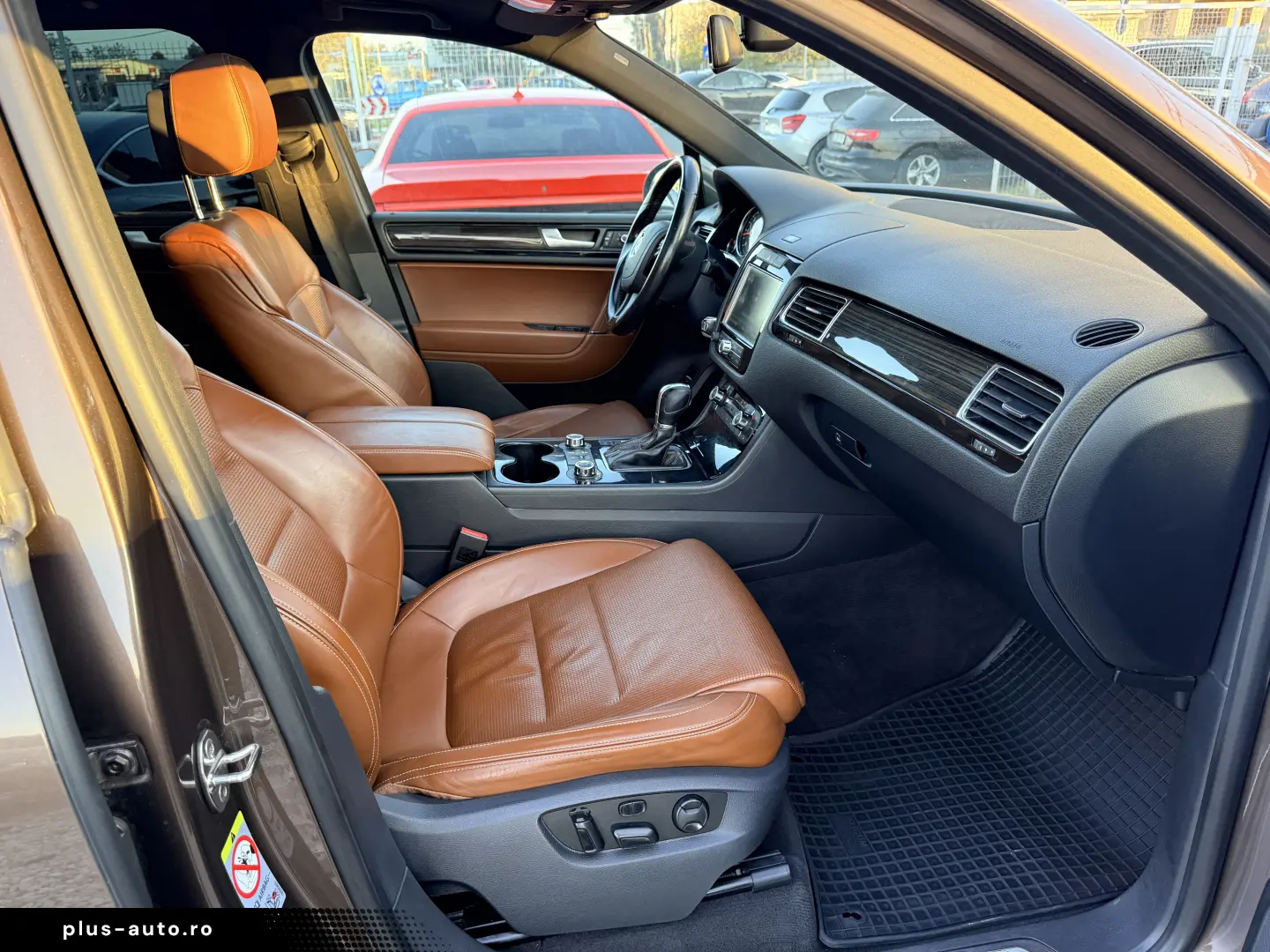 Edition X  7000e avans și 6000e în 3 luni