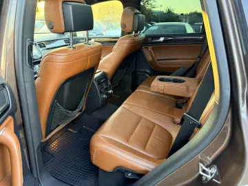 Edition X  7000e avans și 6000e în 3 luni