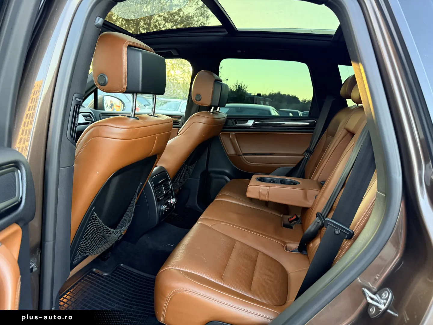 Edition X  7000e avans și 6000e în 3 luni