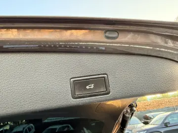 Edition X  7000e avans și 6000e în 3 luni