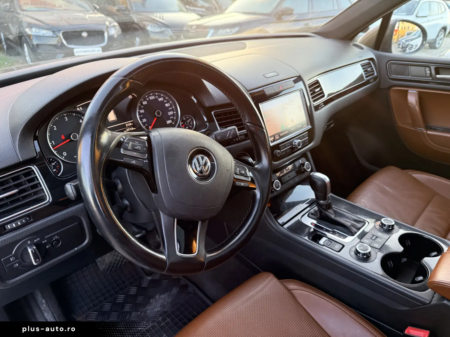 Edition X  7000e avans și 6000e în 3 luni