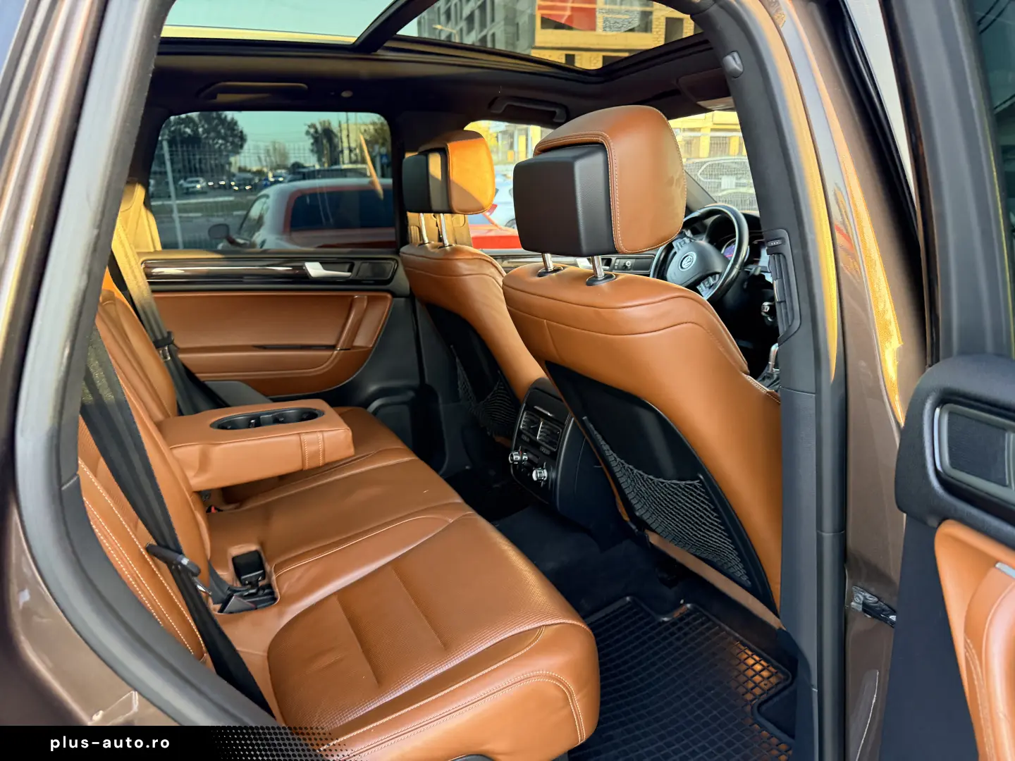 Edition X  7000e avans și 6000e în 3 luni