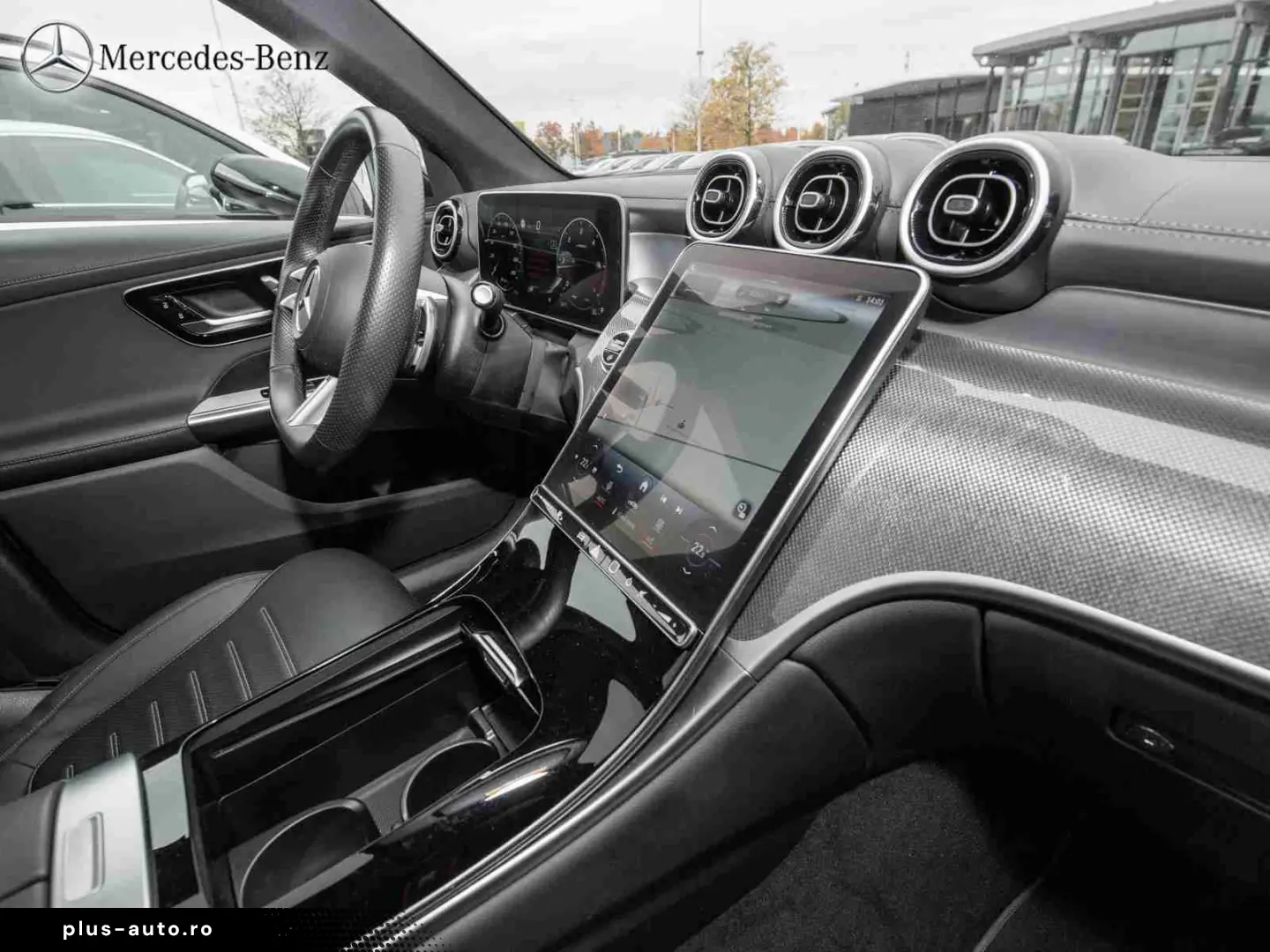 MERCEDES-BENZ GLC 220 d 4M AMG RüKam MBUX Pano LED AHK 19