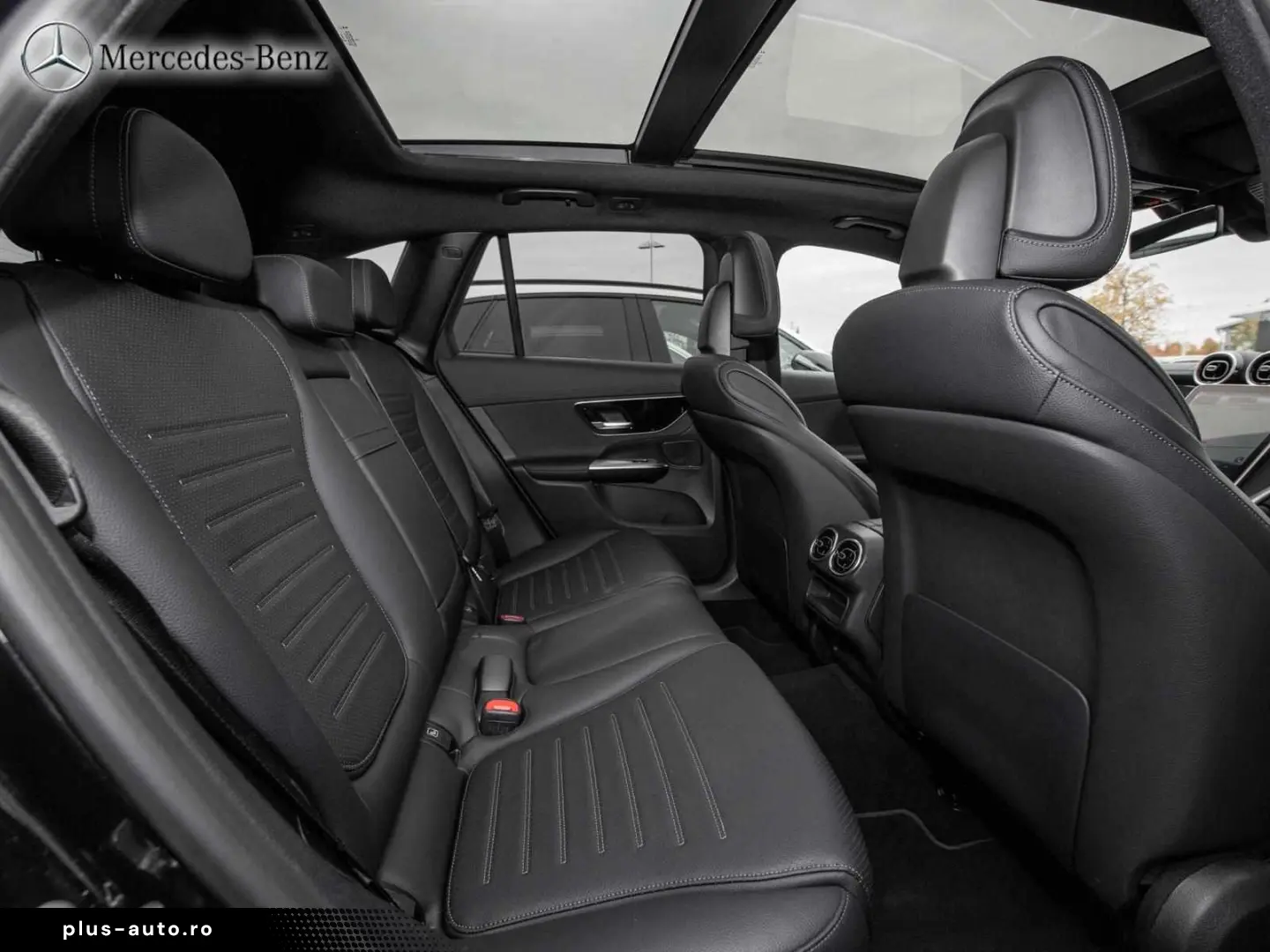 MERCEDES-BENZ GLC 220 d 4M AMG RüKam MBUX Pano LED AHK 19