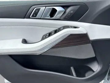 BMW X5 xDrive30d M Sport Pro AHK Harman Kardon