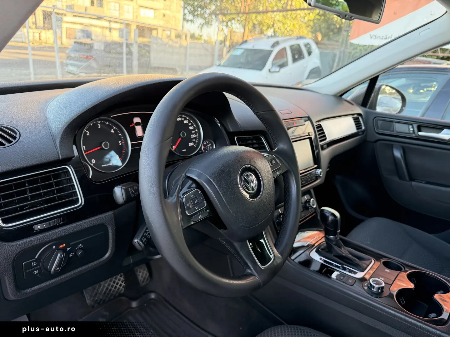 6000e avans si 6000e in 3 luni