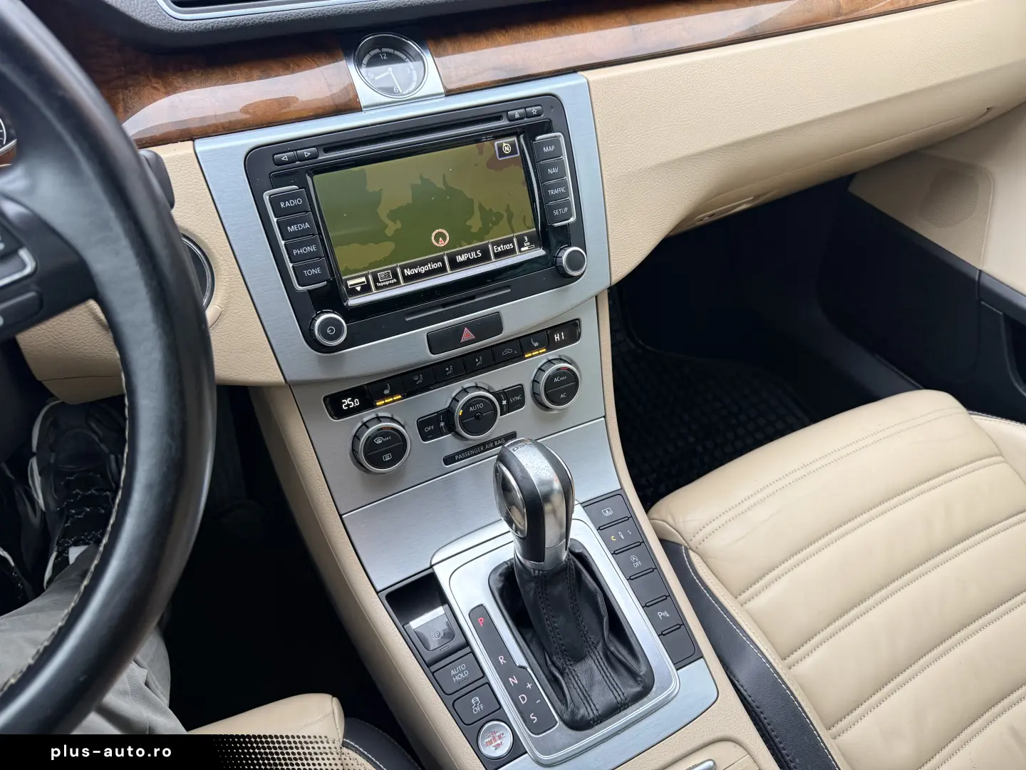 6000e avans si 5000e in 3 luni