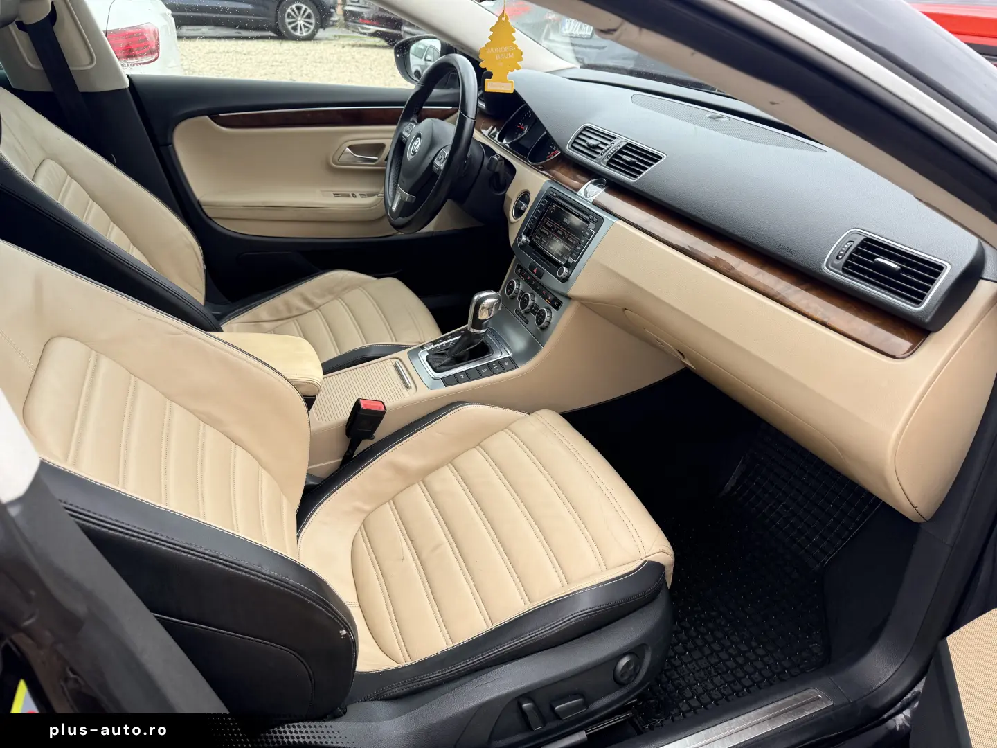 6000e avans si 5000e in 3 luni