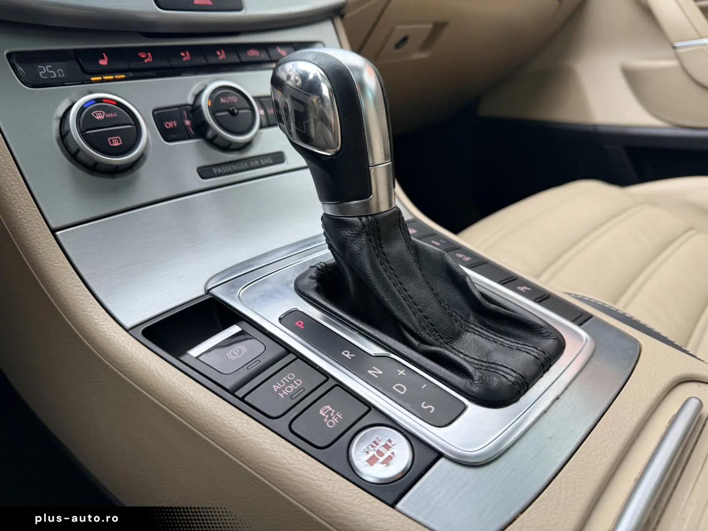 6000e avans si 5000e in 3 luni