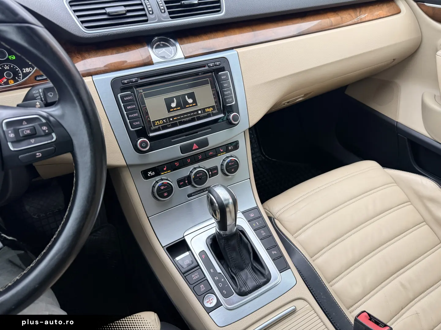 6000e avans si 5000e in 3 luni